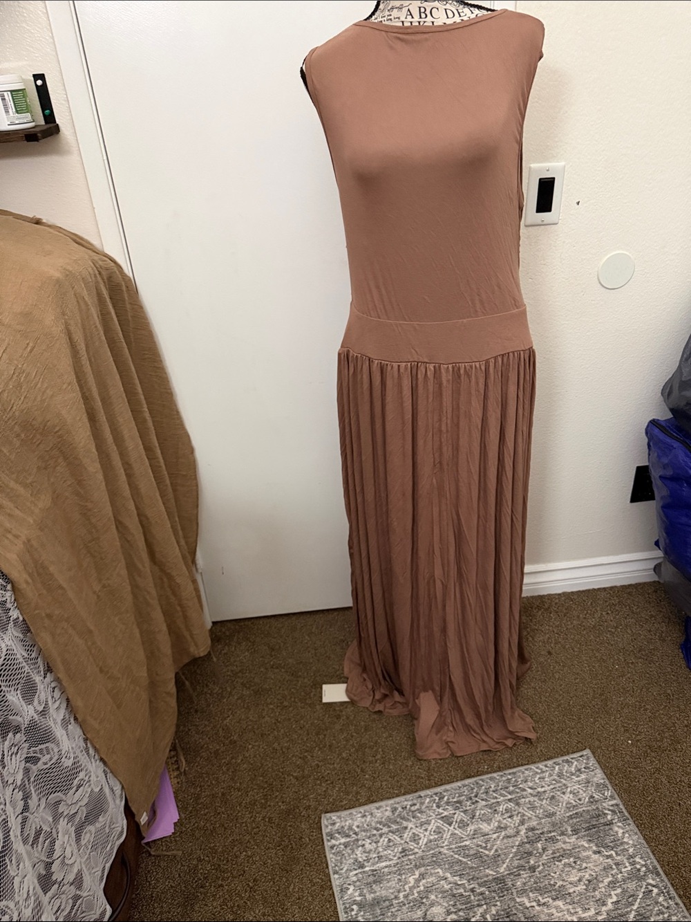 Sleeveless Maxi Dress in Dusty Rose